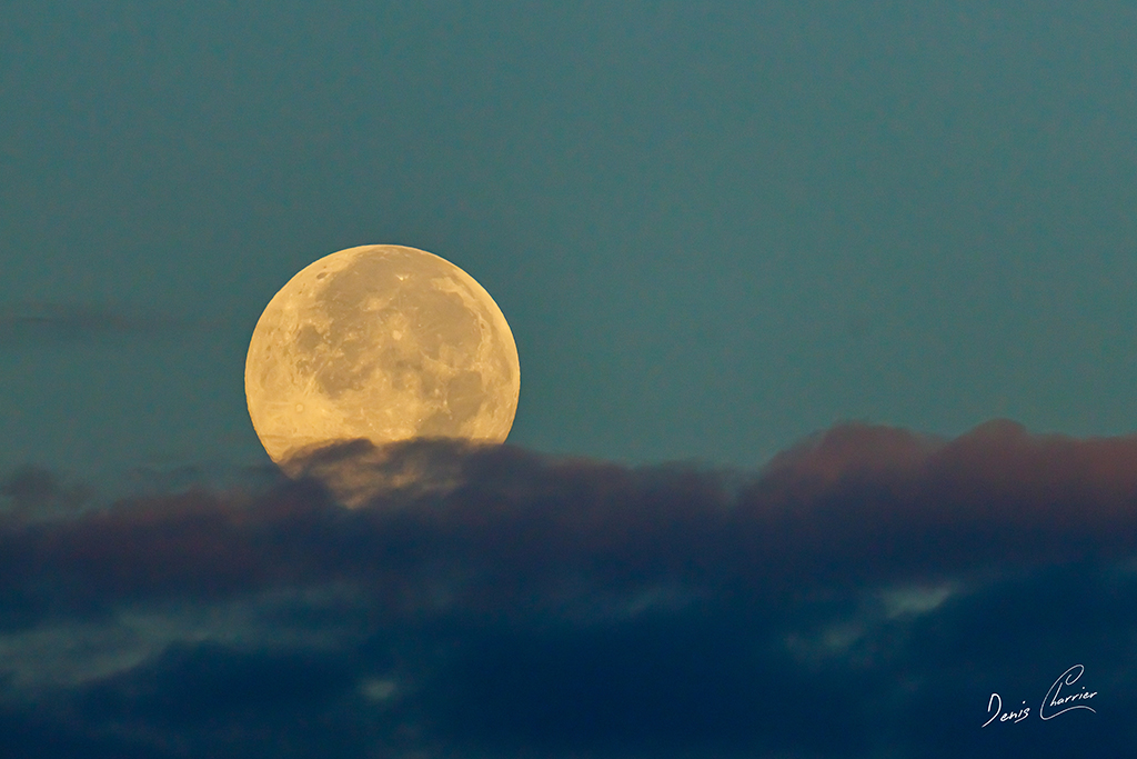 Coucher de la lune à Prunay-sur-Essonne au lever du jour octobre 2026